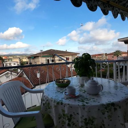La Casa Di Giugiu Apartment Diano Marina Bagian luar foto